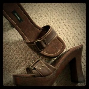 Brown heeled mules